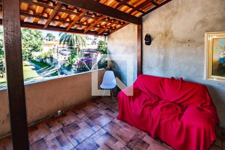 Casa à venda com 4 quartos, 200m² em Piratininga, Belo Horizonte