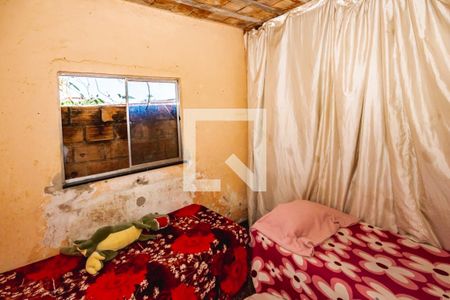 Casa à venda com 4 quartos, 200m² em Piratininga, Belo Horizonte