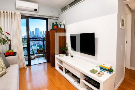 Sala de apartamento para alugar com 2 quartos, 72m² em Vila Madalena, São Paulo