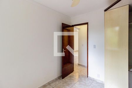 Quarto 1  de apartamento para alugar com 2 quartos, 52m² em Jardim Iris, São Paulo