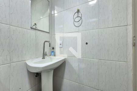 Banheiro de apartamento à venda com 2 quartos, 49m² em Jardim Dom Vieira, Campinas