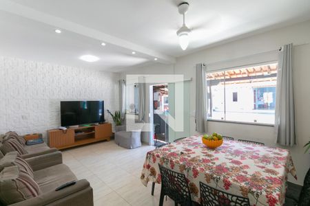 Casa à venda com 3 quartos, 180m² em Céu Azul, Belo Horizonte