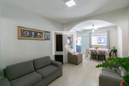 Casa à venda com 3 quartos, 180m² em Céu Azul, Belo Horizonte