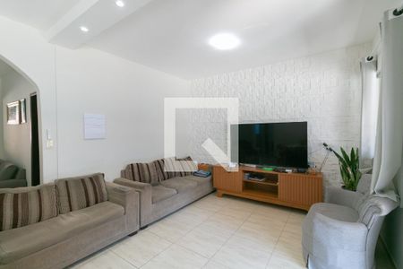 Casa à venda com 3 quartos, 180m² em Céu Azul, Belo Horizonte