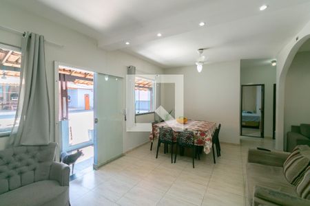 Casa à venda com 3 quartos, 180m² em Céu Azul, Belo Horizonte