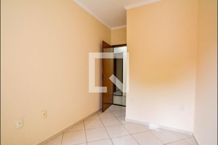 Quarto 1 de casa para alugar com 3 quartos, 120m² em Utinga, Santo André