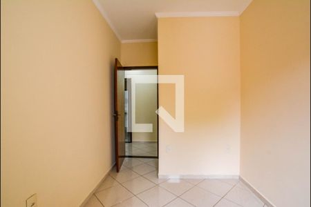 Quarto 1 de casa para alugar com 3 quartos, 120m² em Utinga, Santo André