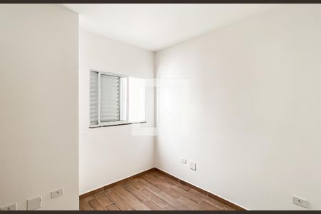 Quarto 2 de apartamento à venda com 2 quartos, 45m² em Jardim Eliane, São Paulo