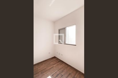 Quarto 1 de apartamento à venda com 2 quartos, 45m² em Jardim Eliane, São Paulo