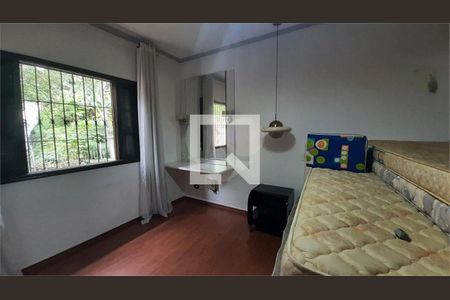 Casa à venda com 5 quartos, 225m² em Jardim Prudência, São Paulo