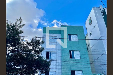 Apartamento à venda com 3 quartos, 102m² em Renascença, Belo Horizonte