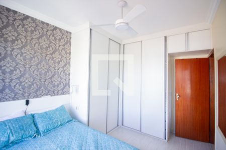 Quarto Suíte de casa à venda com 3 quartos, 120m² em Europa, Contagem