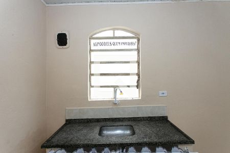 Sala / Cozinha de casa para alugar com 1 quarto, 45m² em Parque Boturussu, São Paulo