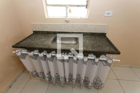 Sala / Cozinha de casa para alugar com 1 quarto, 45m² em Parque Boturussu, São Paulo