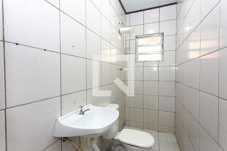 Banheiro de casa para alugar com 1 quarto, 60m² em Parque Boturussu, São Paulo