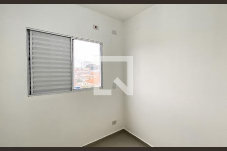 Quarto 1 de apartamento para alugar com 2 quartos, 50m² em Vila Marieta, São Paulo