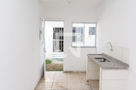Sala/Cozinha de kitnet/studio para alugar com 1 quarto, 38m² em Guaratiba, Rio de Janeiro