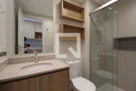 Banheiro de kitnet/studio para alugar com 1 quarto, 24m² em Vila Nova Conceição, São Paulo