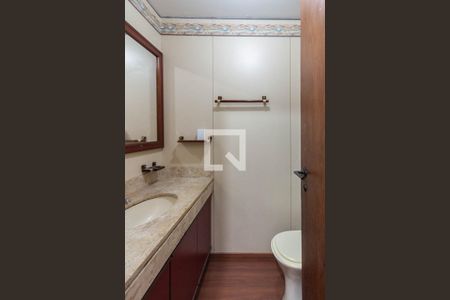 Lavabo de apartamento à venda com 4 quartos, 174m² em Grajaú, Rio de Janeiro