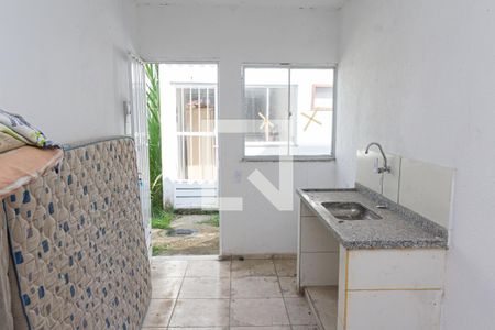 Sala/Cozinha de casa para alugar com 1 quarto, 38m² em Guaratiba, Rio de Janeiro