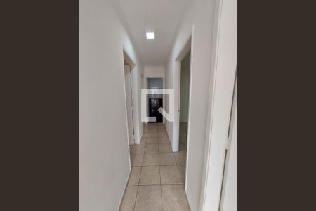 Corredor de casa à venda com 4 quartos, 256m² em Vila Dalva, São Paulo