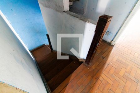 Entrada de casa à venda com 5 quartos, 220m² em Água Branca, São Paulo