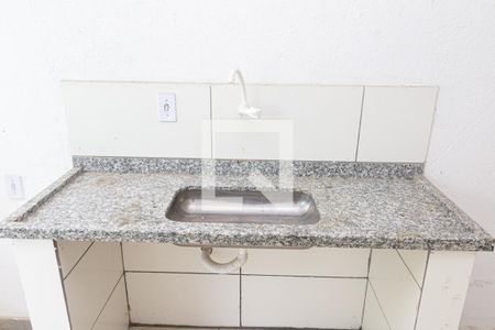 Sala/Cozinha de kitnet/studio para alugar com 1 quarto, 38m² em Guaratiba, Rio de Janeiro