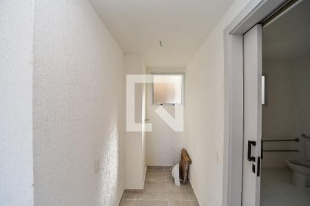 Corredor de apartamento à venda com 1 quarto, 41m² em Jardim Dona Leopoldina, Porto Alegre