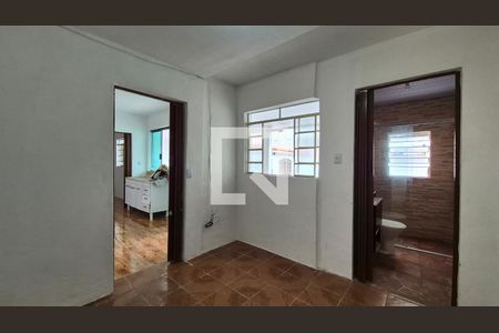 Suíte de casa para alugar com 2 quartos, 80m² em Vila Vitória, Santo André