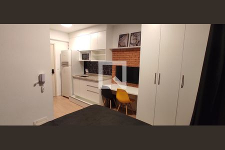 Sala/Quarto de kitnet/studio para alugar com 1 quarto, 22m² em Jardim das Acacias, São Paulo