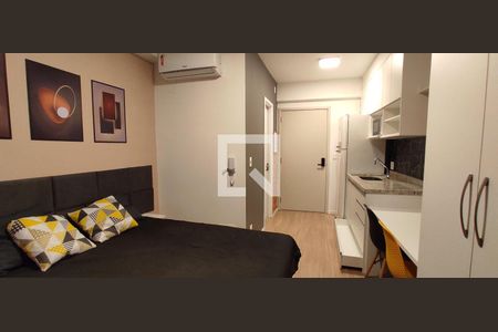 Sala/Quarto de kitnet/studio para alugar com 1 quarto, 22m² em Jardim das Acacias, São Paulo