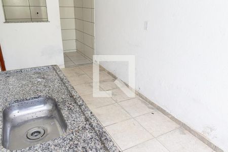 Sala/Cozinha de kitnet/studio para alugar com 1 quarto, 43m² em Guaratiba, Rio de Janeiro
