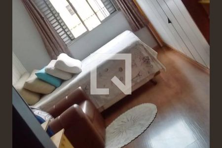 Quarto de casa à venda com 3 quartos, 208m² em Vila Marilena, São Paulo