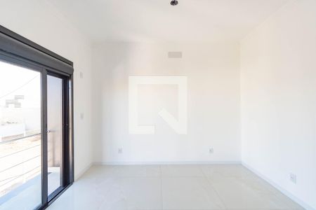 Casa à venda com 3 quartos, 100m² em Igara, Canoas