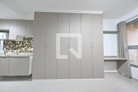 Sala/Quarto de kitnet/studio para alugar com 1 quarto, 23m² em Vila Clementino, São Paulo