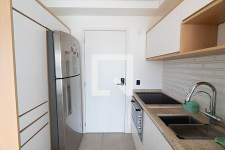 Sala/Cozinha de apartamento para alugar com 1 quarto, 29m² em Chácara Inglesa, São Paulo
