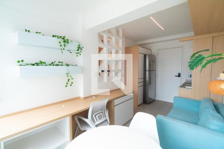 Sala/Cozinha de apartamento para alugar com 1 quarto, 29m² em Chácara Inglesa, São Paulo