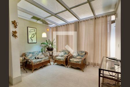 Casa à venda com 7 quartos, 420m² em Cidade Nova, Belo Horizonte