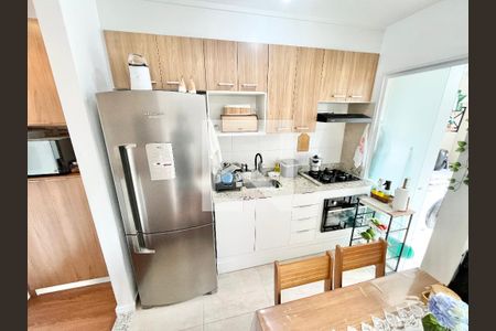 Cozinha de apartamento à venda com 2 quartos, 42m² em Vila Guaca, São Paulo