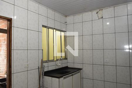 Cozinha de casa para alugar com 2 quartos, 100m² em Jardim Santo Eduardo, Embu das Artes
