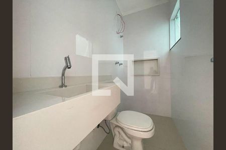 Casa à venda com 3 quartos, 140m² em Parque Sao Domingos, São Paulo
