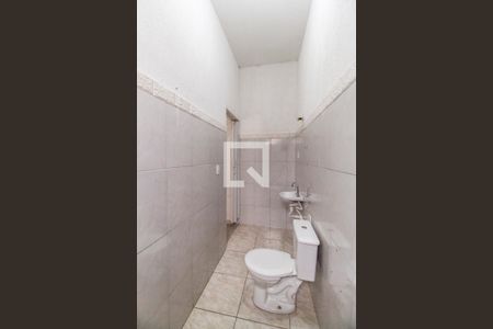 Banheiro da Suíte de casa para alugar com 2 quartos, 80m² em Vila Santa Terezinha, Carapicuíba