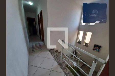 Casa à venda com 3 quartos, 180m² em Vila Santa Maria, São Paulo