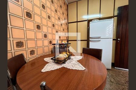 Casa à venda com 3 quartos, 180m² em Jardim Sao Jose, São Paulo