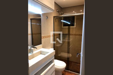 Banheiro de casa de condomínio à venda com 3 quartos, 105m² em Vila Guarani (Zona Sul), São Paulo