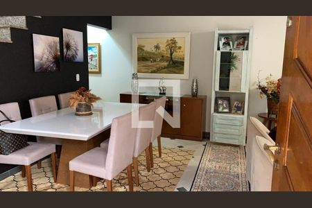 Casa à venda com 3 quartos, 160m² em Parque Sao Domingos, São Paulo