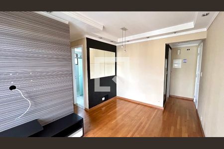 Sala de apartamento para alugar com 2 quartos, 50m² em Portal dos Gramados, Guarulhos