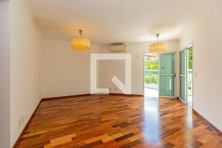 Casa de Condomínio para alugar com 4 quartos, 511m² em Chácara Monte Alegre, São Paulo