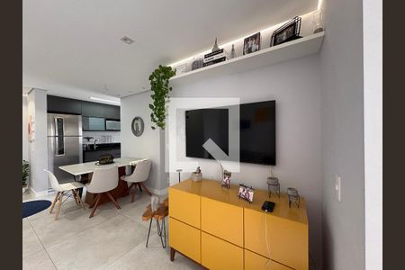 Sala de Estar de apartamento à venda com 2 quartos, 60m² em Vila Pereira Barreto, São Paulo