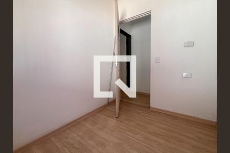 Quarto de casa para alugar com 4 quartos, 100m² em Jardim Hanna, Guarulhos